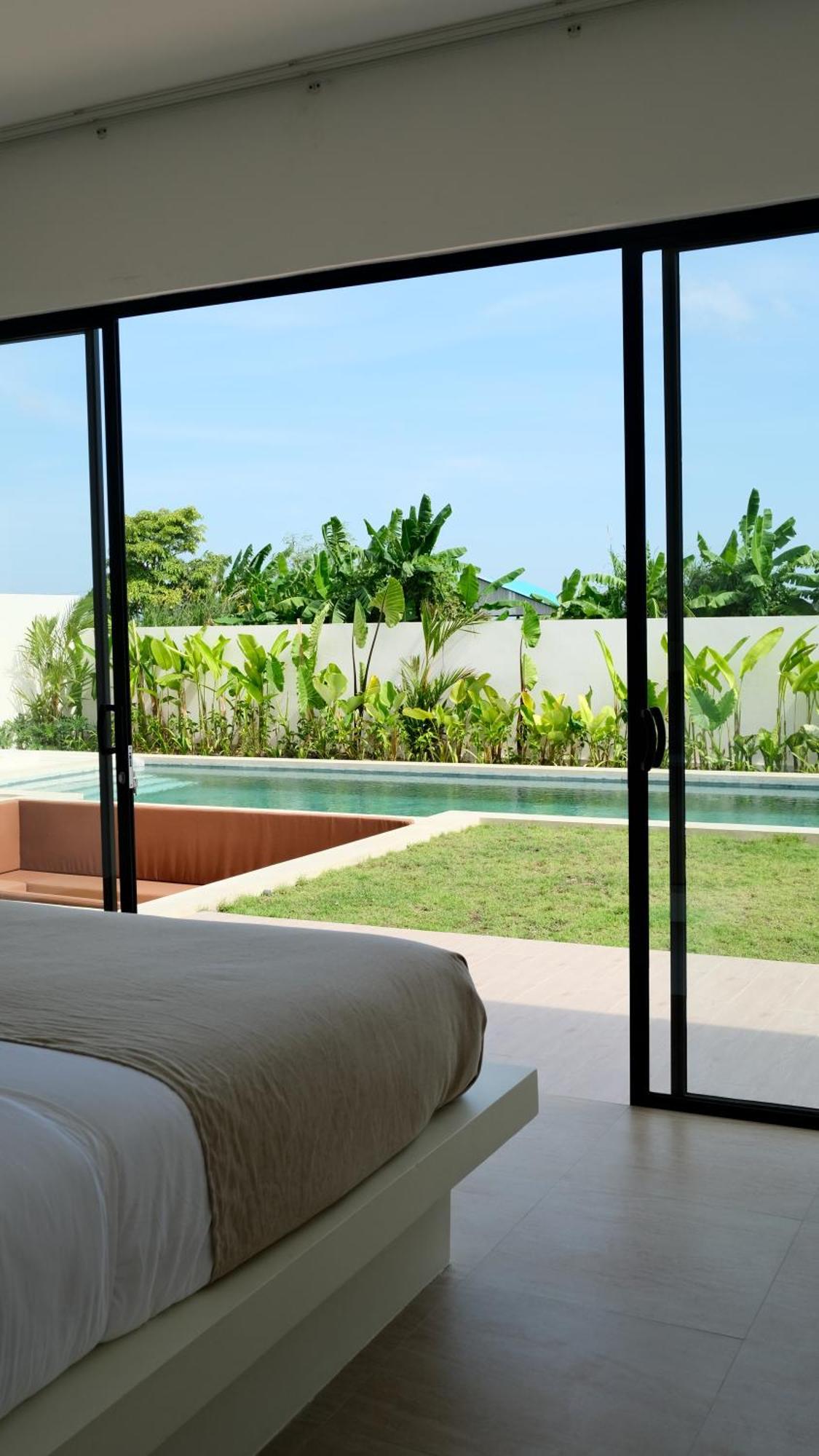Yaouh A Pererenan Villa